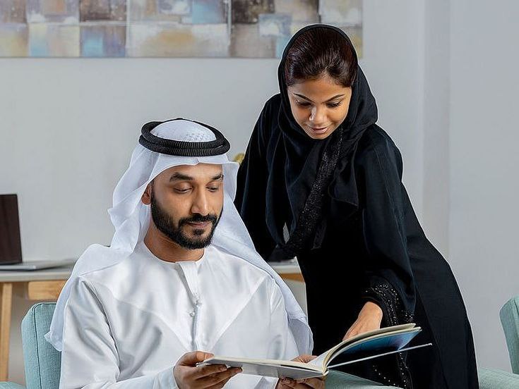 Abstract architectural detail photography, creating an urban and corporate atmosphere. Legal staffing — Veritas Partners